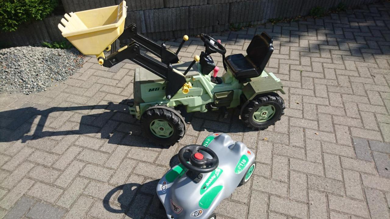 Ferienwohnung Mit Garten Und Spielplatz Клингентал Екстериор снимка